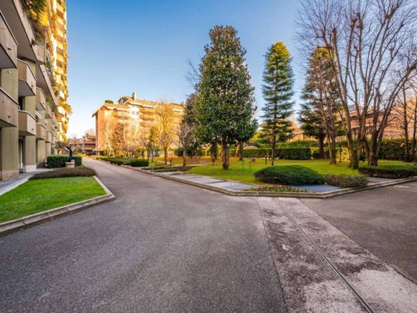 appartamento in vendita a Milano in zona San Siro