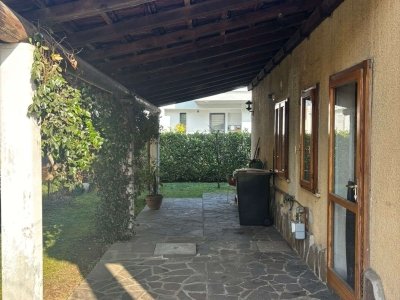 casa indipendente in vendita a Milano in zona Lambrate