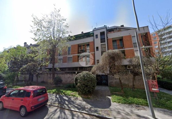appartamento in vendita a Milano in zona Quartiere degli Olmi