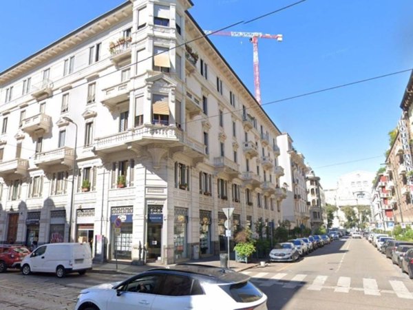 appartamento in vendita a Milano in zona Centro Direzionale