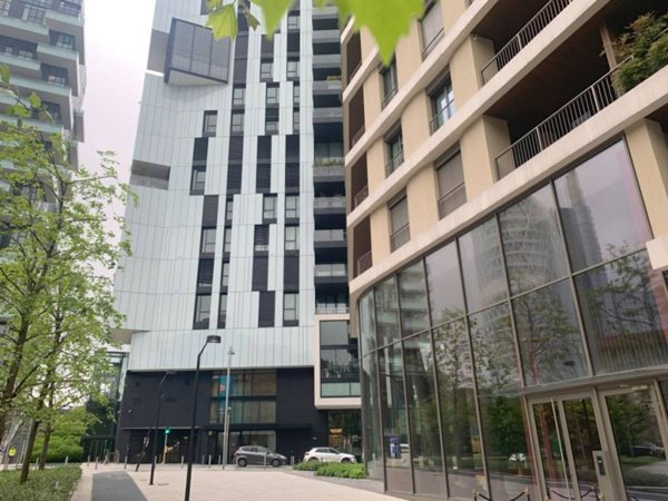 appartamento in vendita a Milano in zona Porta Garibaldi