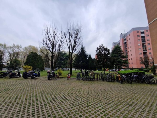 appartamento in vendita a Milano in zona Chiesa Rossa