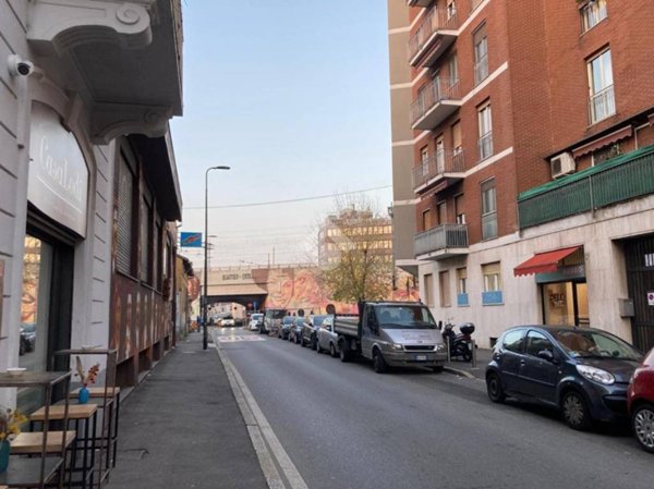 appartamento in vendita a Milano in zona Ortica