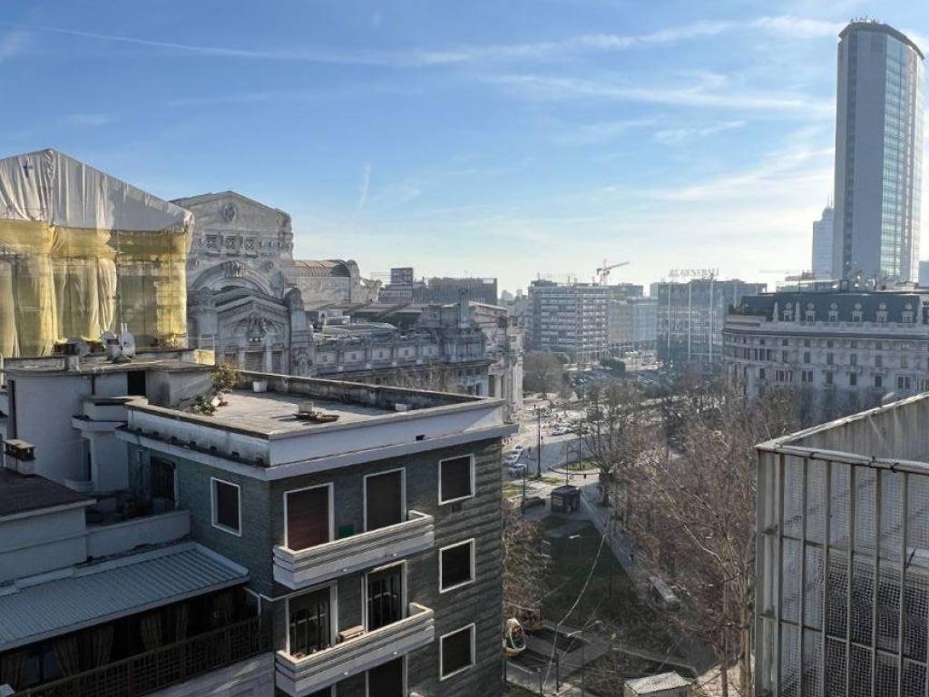 appartamento in vendita a Milano in zona Centro Direzionale