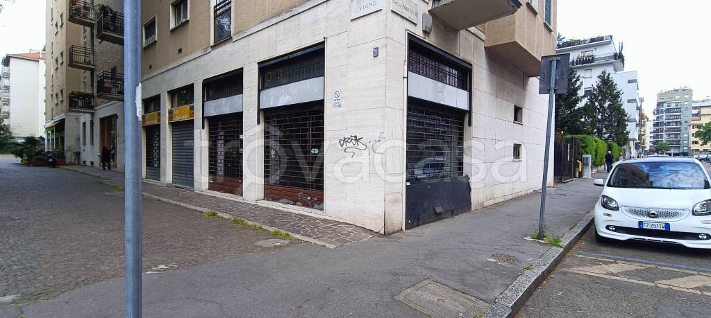 negozio in vendita a Milano in zona Dergano