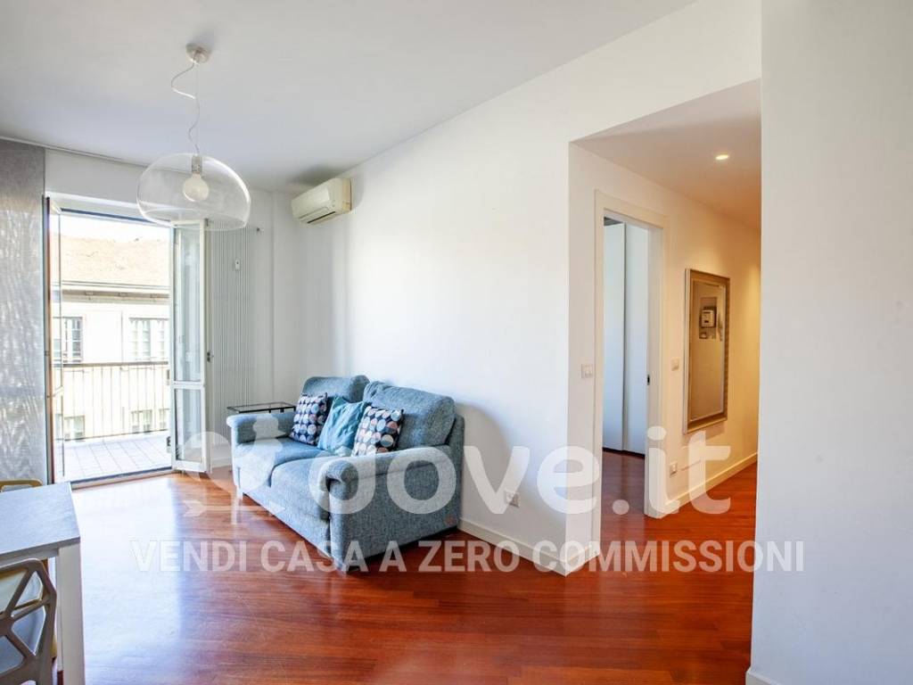 appartamento in vendita a Milano in zona Isola