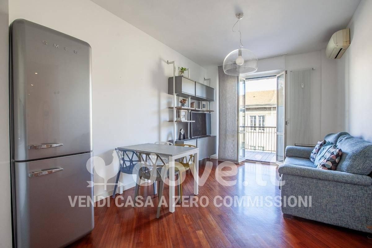 appartamento in vendita a Milano in zona Isola
