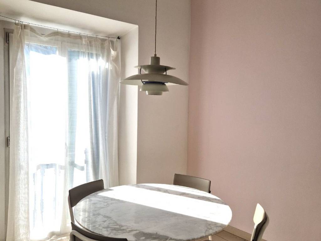 appartamento in vendita a Milano in zona Porta Garibaldi