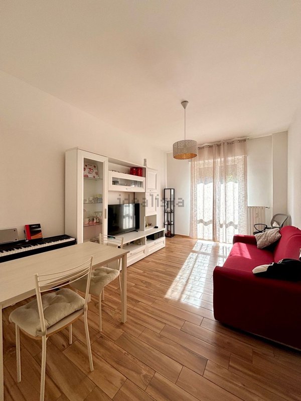 appartamento in vendita a Milano in zona Famagosta