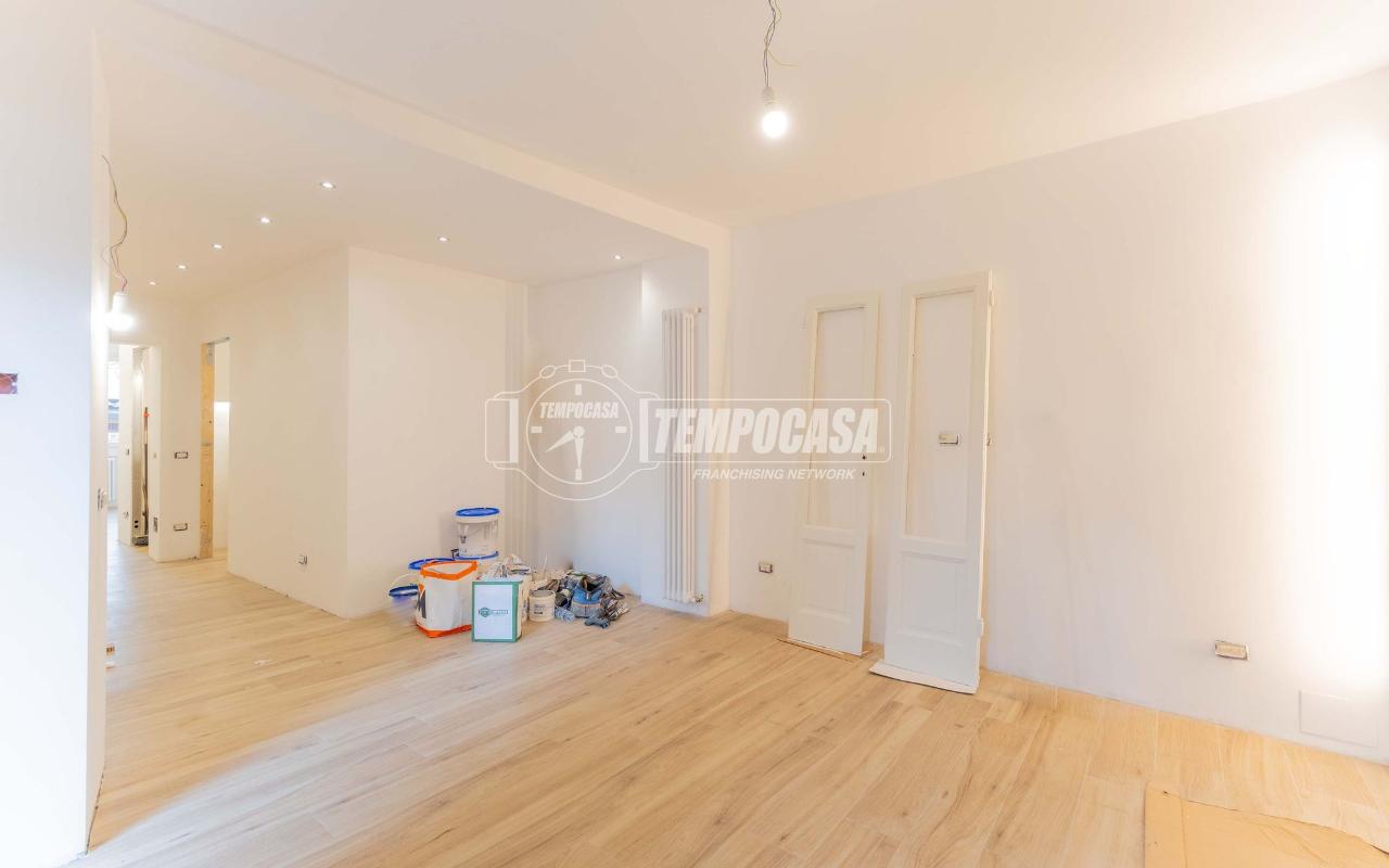 appartamento in vendita a Milano in zona Affori