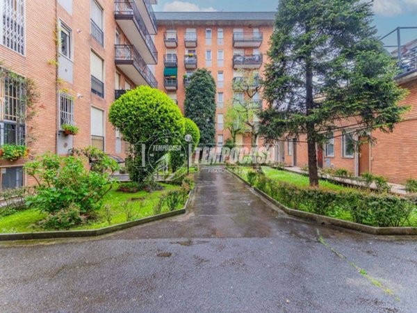 appartamento in vendita a Milano in zona Affori