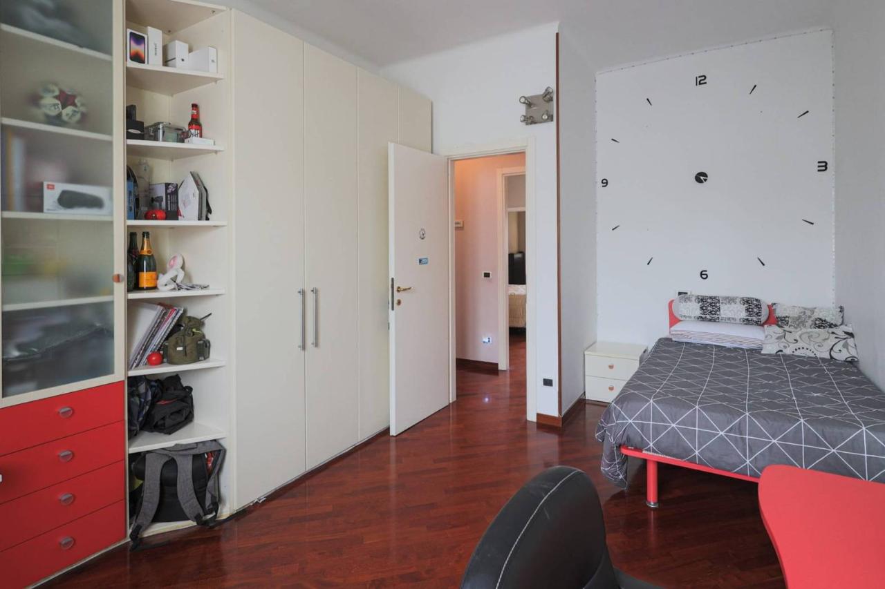 appartamento in vendita a Milano in zona Cagnola