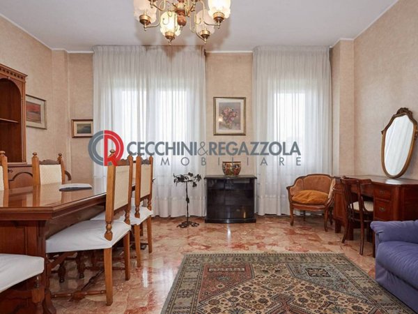 appartamento in vendita a Milano in zona Dergano