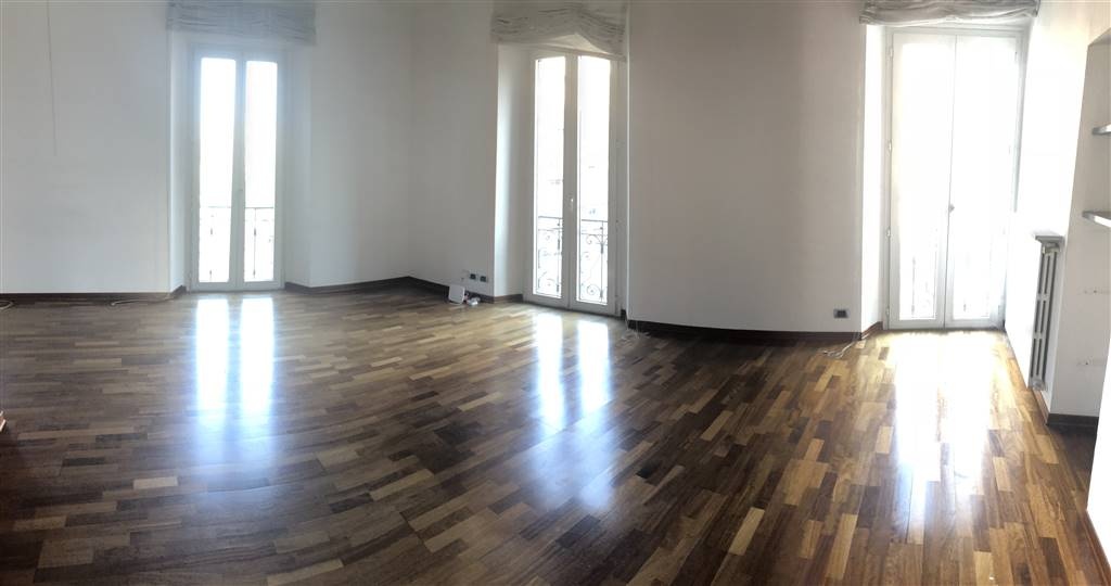 appartamento in vendita a Milano in zona Feltre
