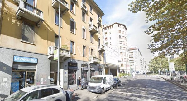 monolocale in vendita a Milano in zona Lorenteggio
