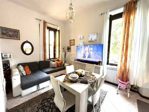 appartamento in vendita a Milano in zona Baggio