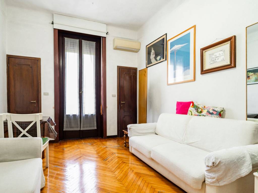 appartamento in vendita a Milano in zona Solari