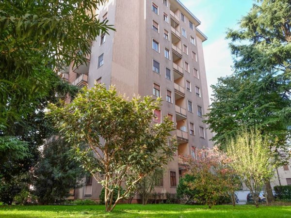appartamento in vendita a Milano in zona Precotto