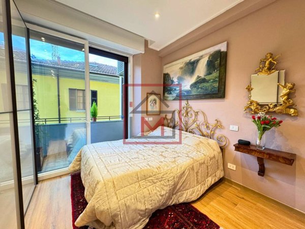 appartamento in vendita a Milano in zona Guastalla