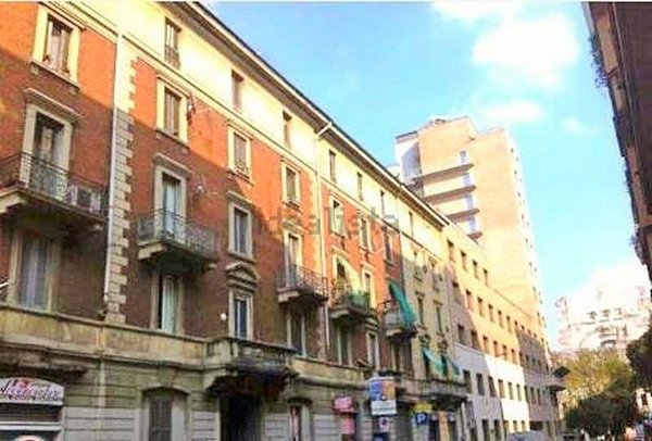 appartamento in vendita a Milano in zona Stazione Centrale