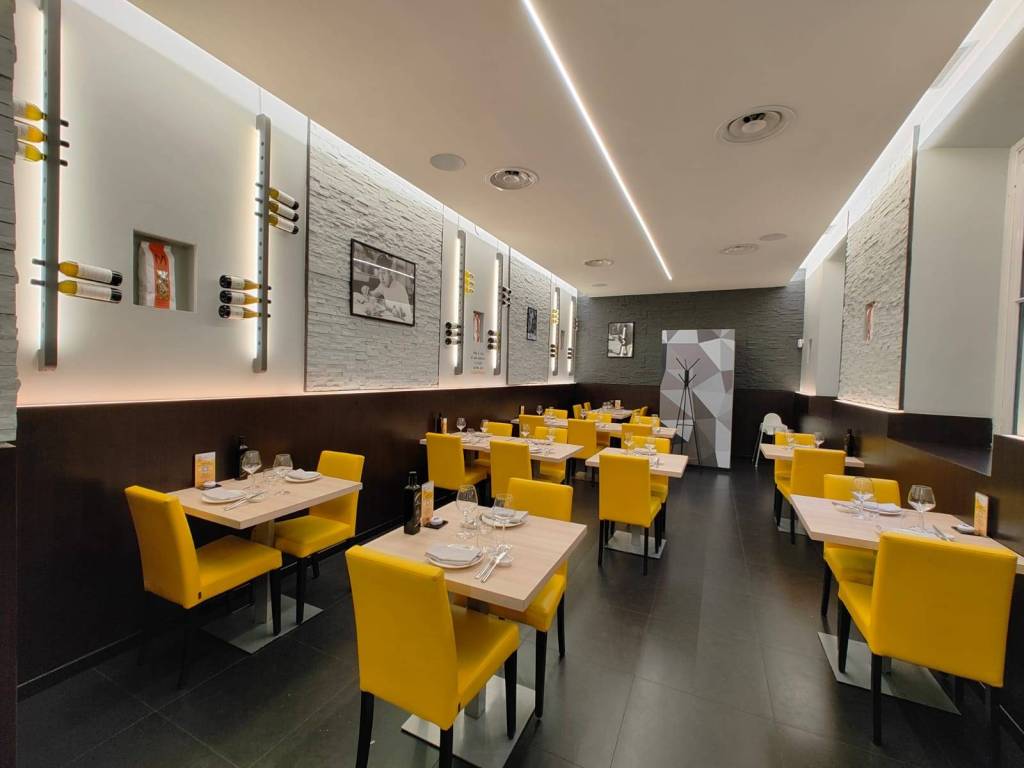 negozio in vendita a Milano in zona Porta Venezia