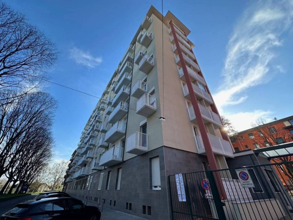 appartamento in vendita a Milano in zona Corvetto
