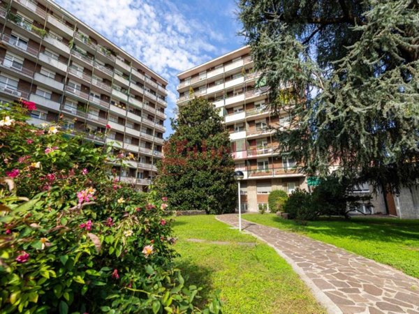 appartamento in vendita a Milano in zona Bovisa