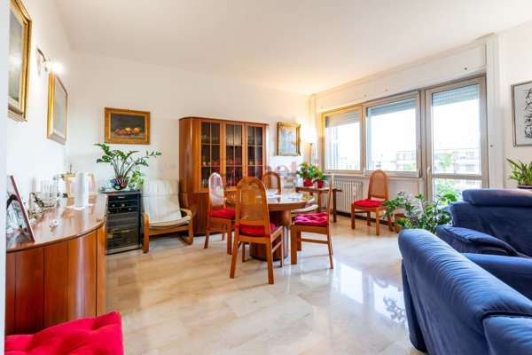 appartamento in vendita a Milano in zona Dergano