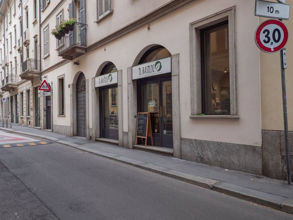 negozio in vendita a Milano in zona Centro Storico
