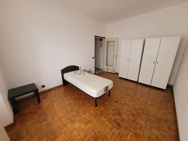 appartamento in vendita a Milano in zona Piazzale Lodi
