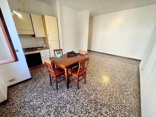 appartamento in vendita a Milano in zona Crescenzago
