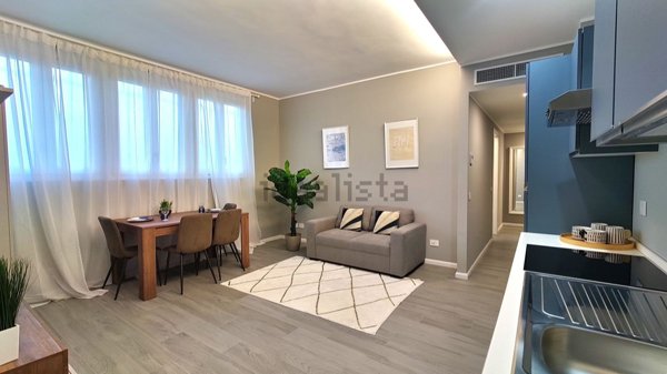 appartamento in vendita a Milano in zona Gorla