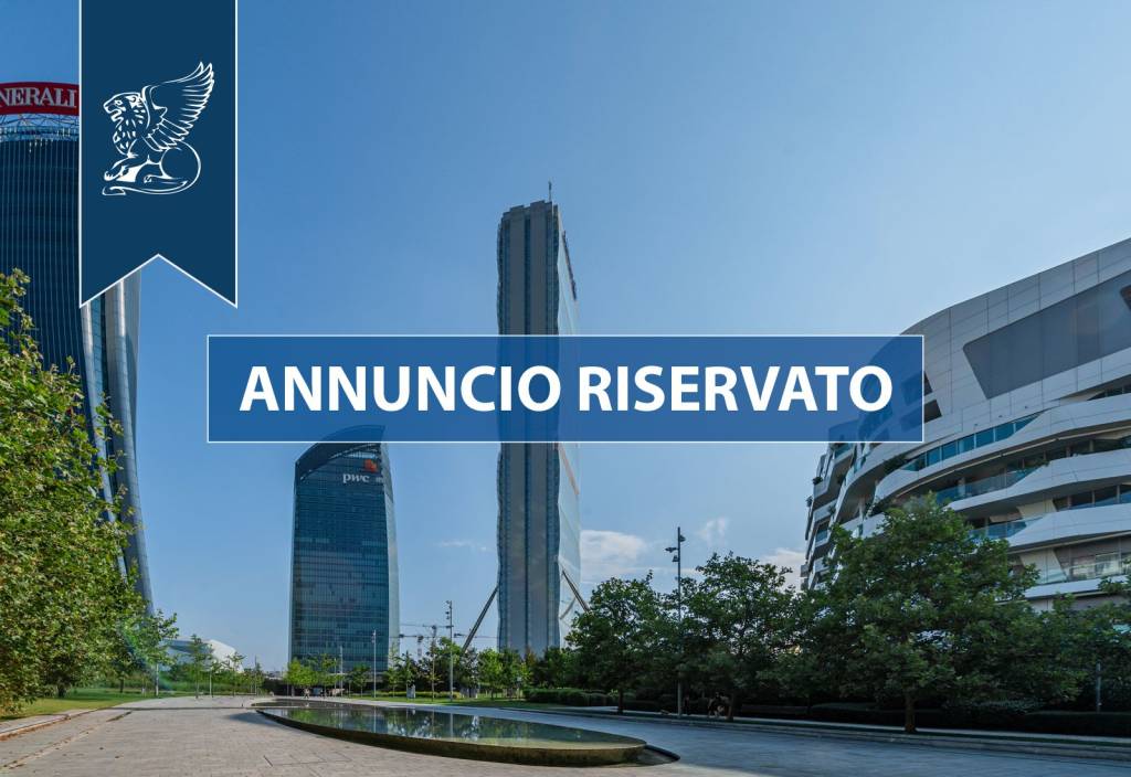 appartamento in vendita a Milano in zona Sempione