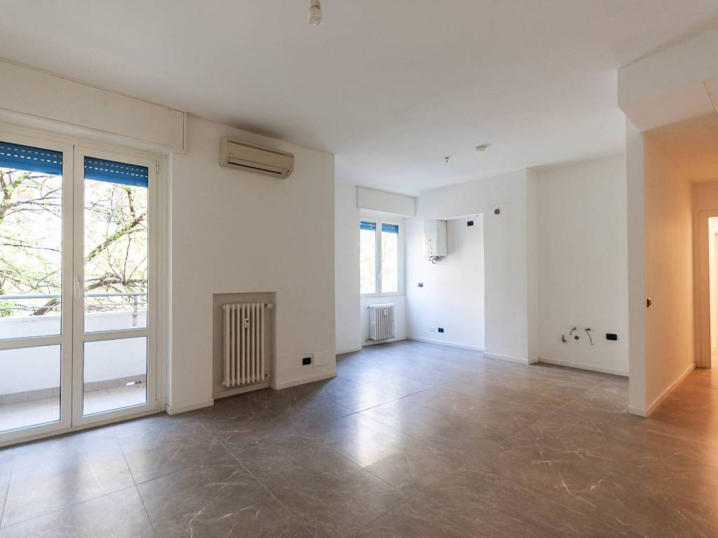 appartamento in vendita a Milano in zona Solari