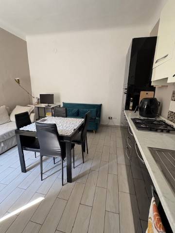 appartamento in vendita a Milano in zona Isola