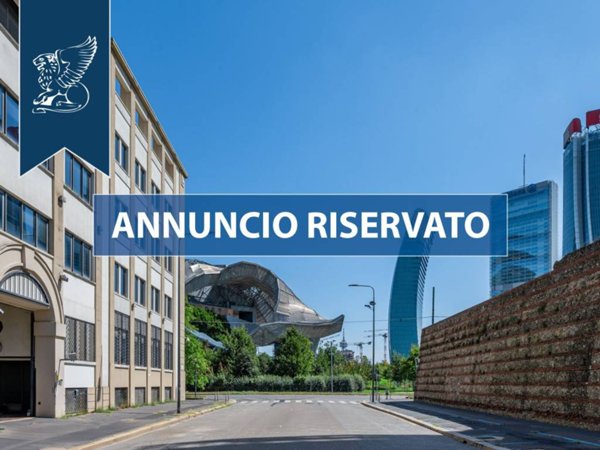 appartamento in vendita a Milano in zona Sempione