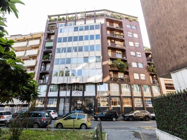 appartamento in vendita a Milano in zona Stazione Centrale