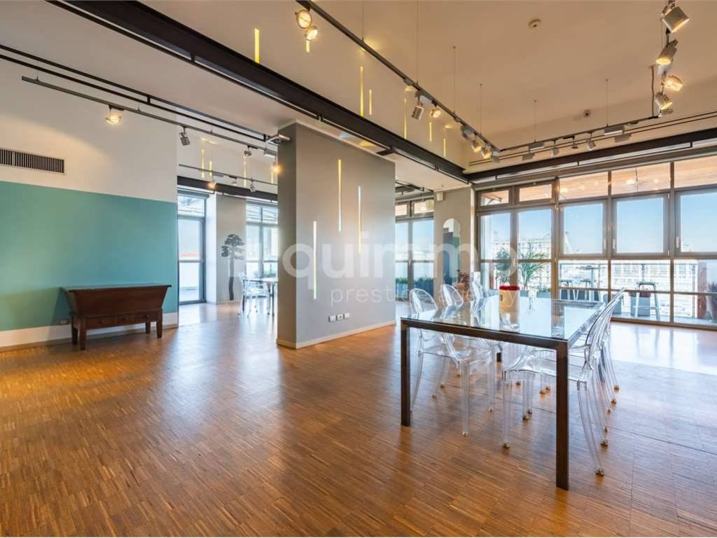 ufficio in vendita a Milano in zona Vigentino