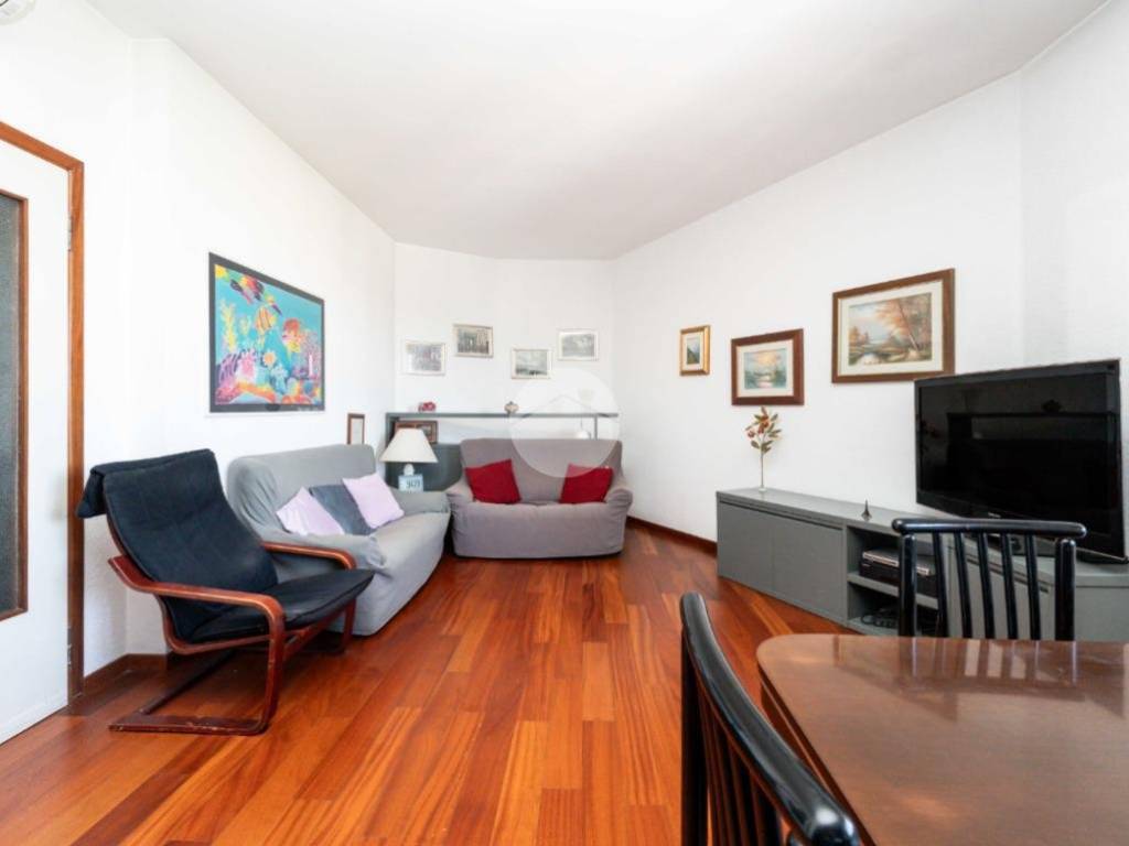 appartamento in vendita a Milano in zona Rogoredo