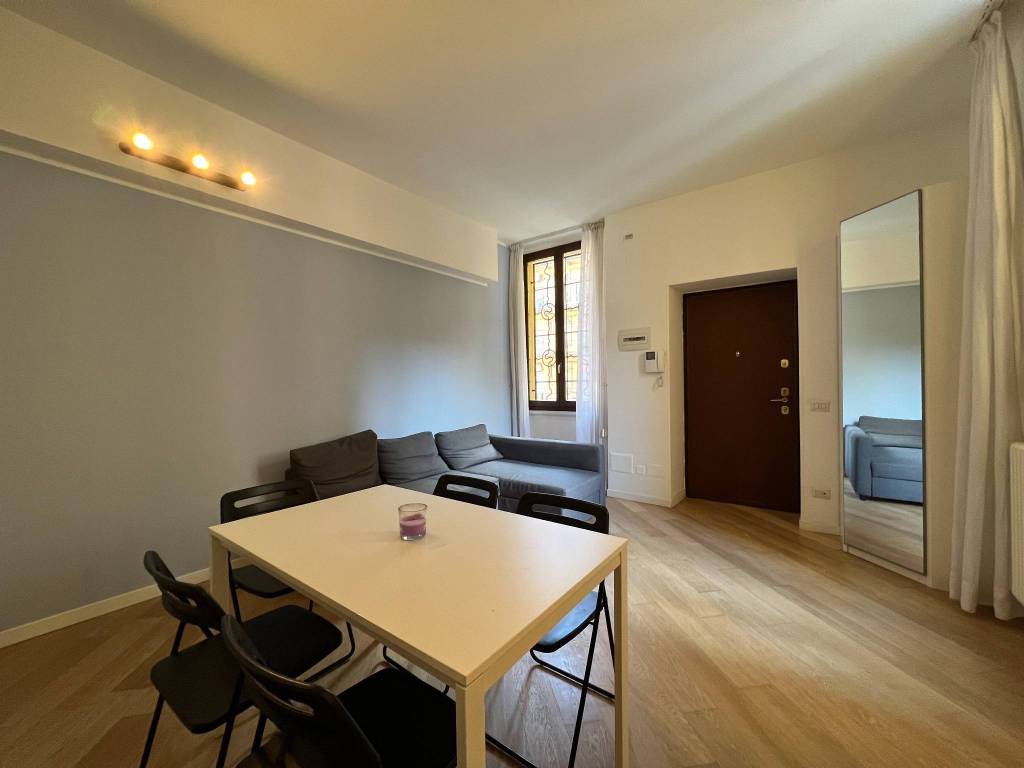appartamento in vendita a Milano in zona Città Studi