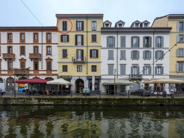 appartamento in vendita a Milano in zona Porta Ticinese