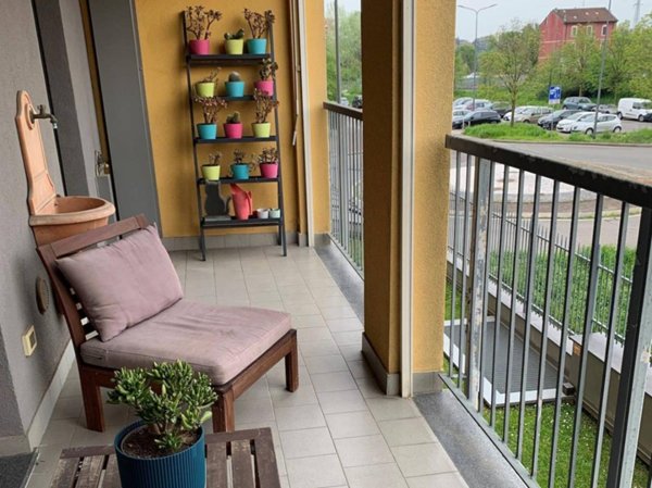 appartamento in vendita a Milano in zona Famagosta