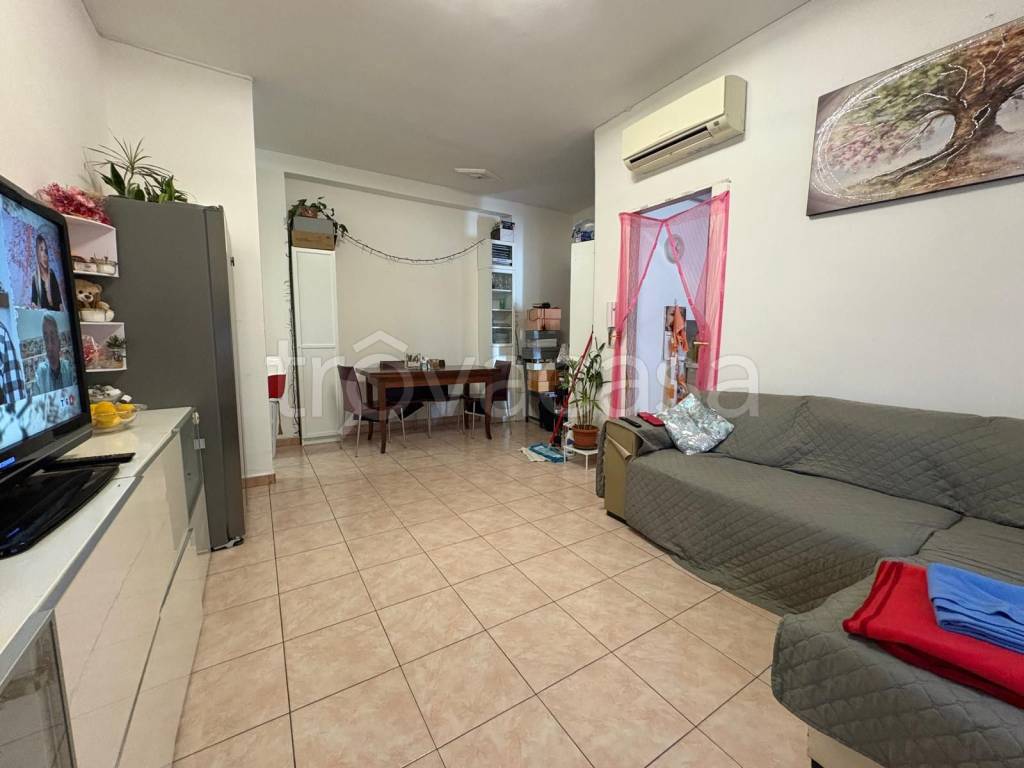 appartamento in vendita a Milano in zona Comasina