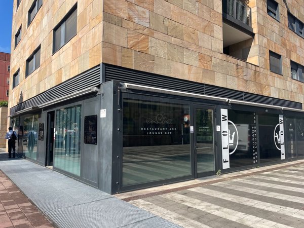 negozio in vendita a Milano in zona Bicocca