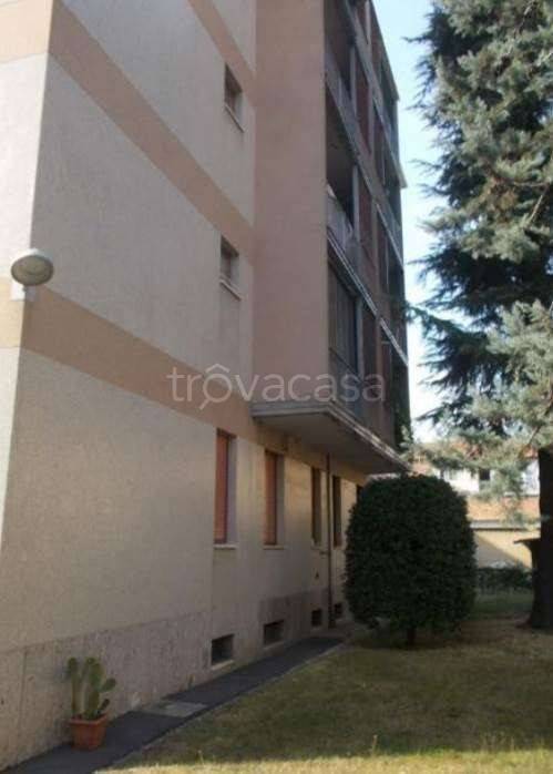 appartamento in vendita a Milano in zona Bruzzano