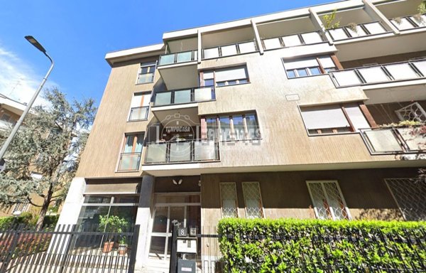 appartamento in vendita a Milano in zona Loreto