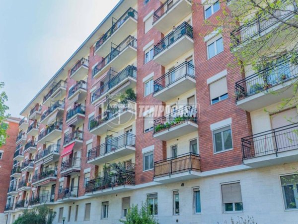 appartamento in vendita a Milano in zona Affori