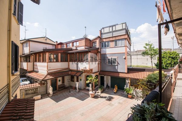 appartamento in vendita a Milano in zona Forlanini