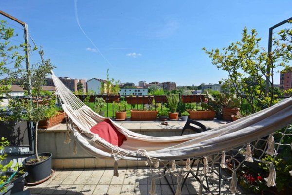 appartamento in vendita a Milano in zona Porta Genova