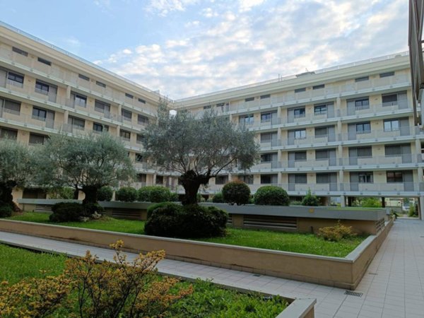 appartamento in vendita a Milano in zona Bovisa